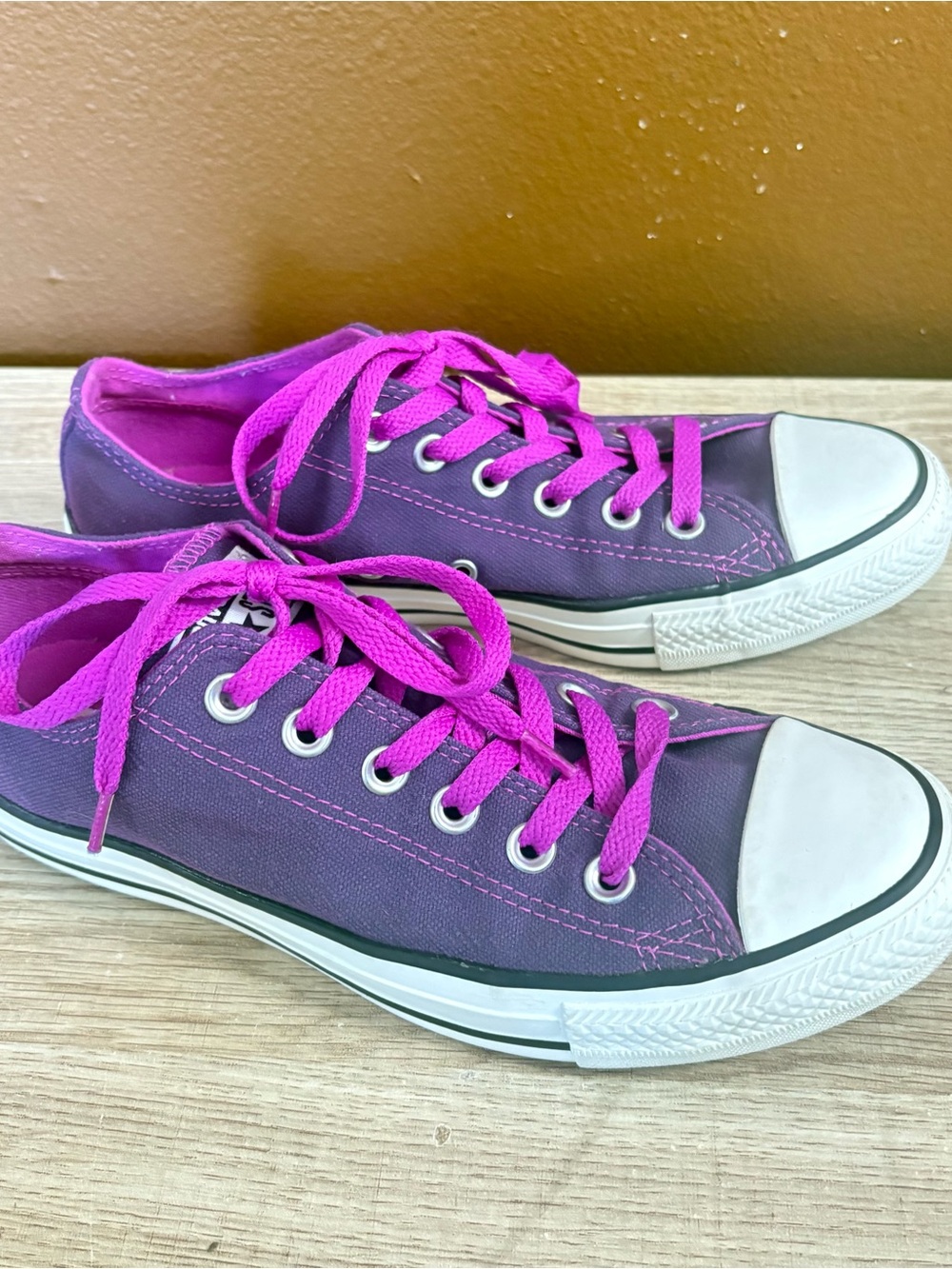 Converse All Star low top Purple and White sneakers, US Women’s Size 8